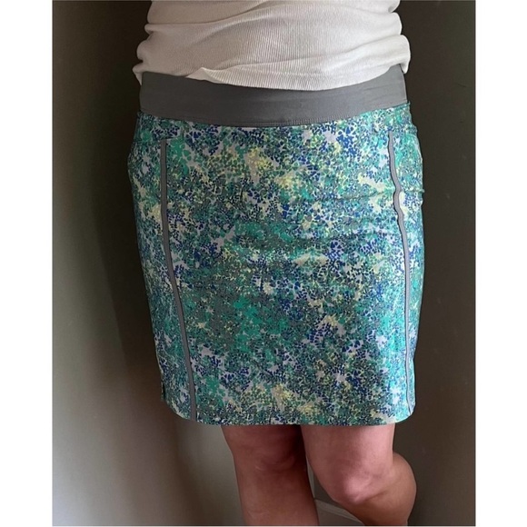 Adidas women’s floral adistar athletic golf skirt with pockets size medium - Picture 1 of 13